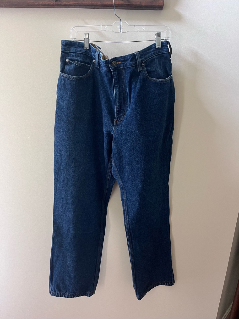Duluth Trading Co. Men's relaxed fit Indigo Jeans! Like new! Size 40 X 34